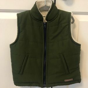 Hudson hunter green fleece vest 3t
